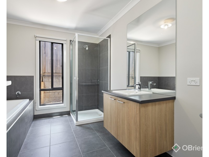 2 Limestone Court, Warragul VIC 3820