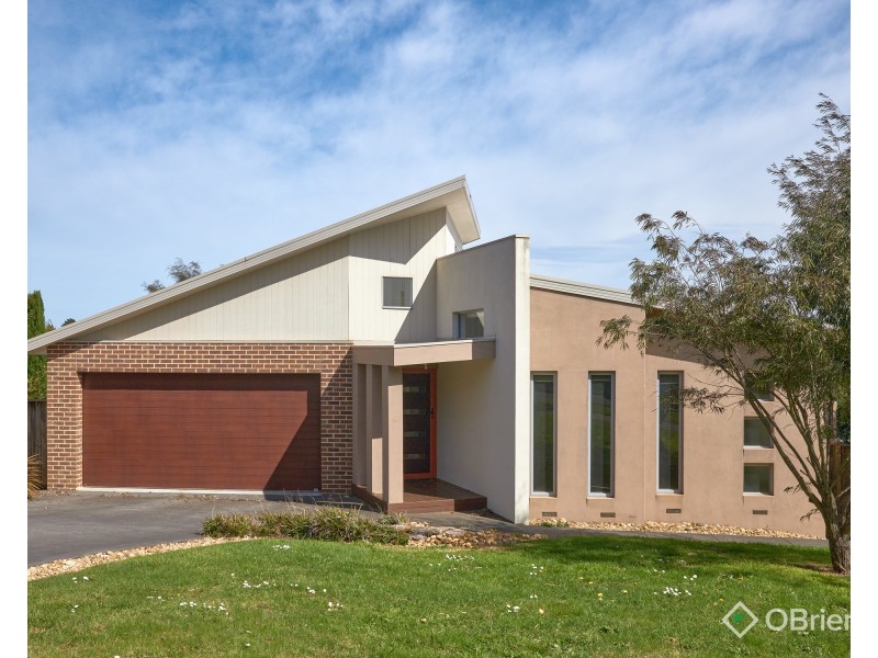 31 Willow Crescent, Warragul VIC 3820