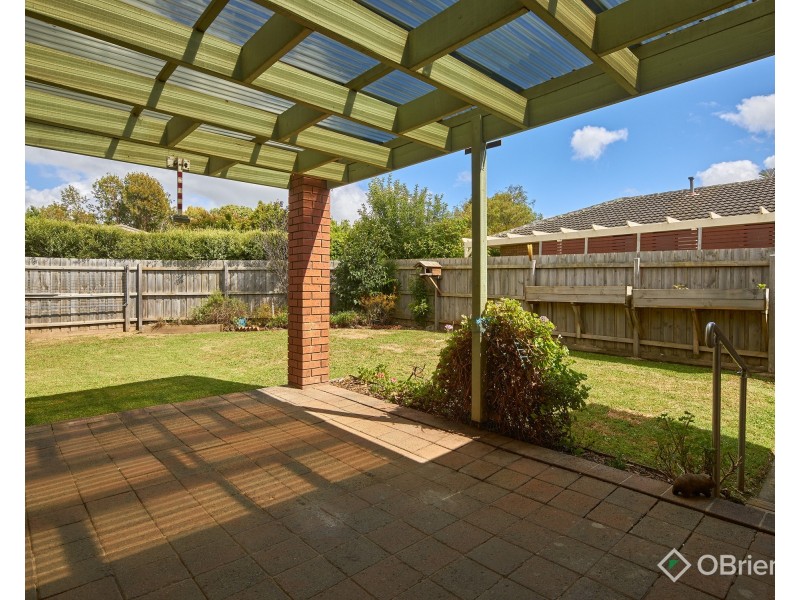11 Mclean Street, Drouin VIC 3818
