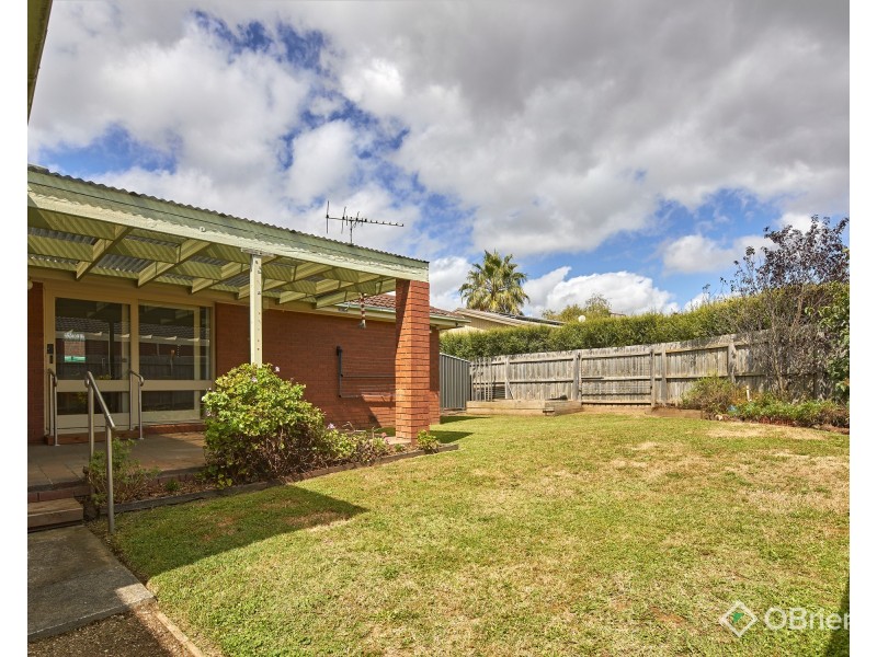 11 Mclean Street, Drouin VIC 3818