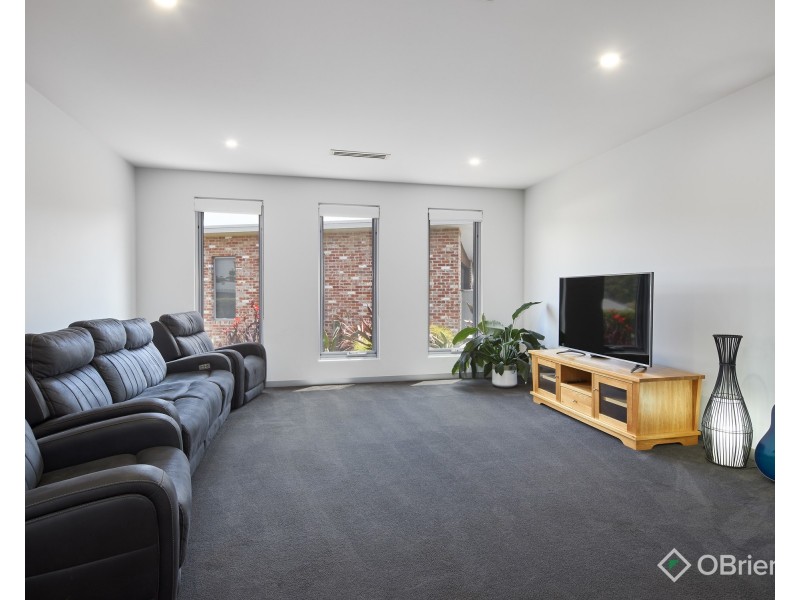 12 Hawkesburn Court, Warragul VIC 3820