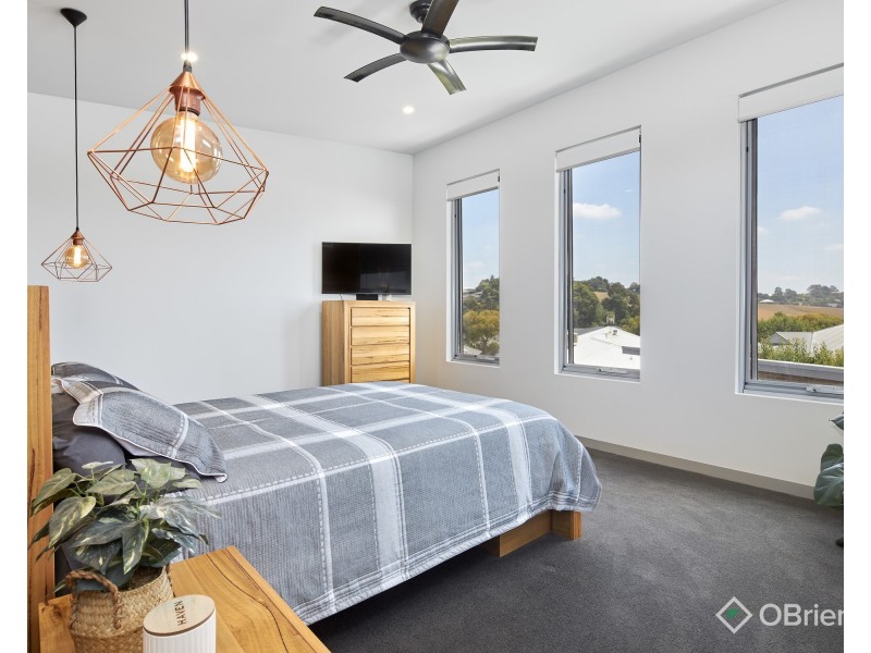 12 Hawkesburn Court, Warragul VIC 3820