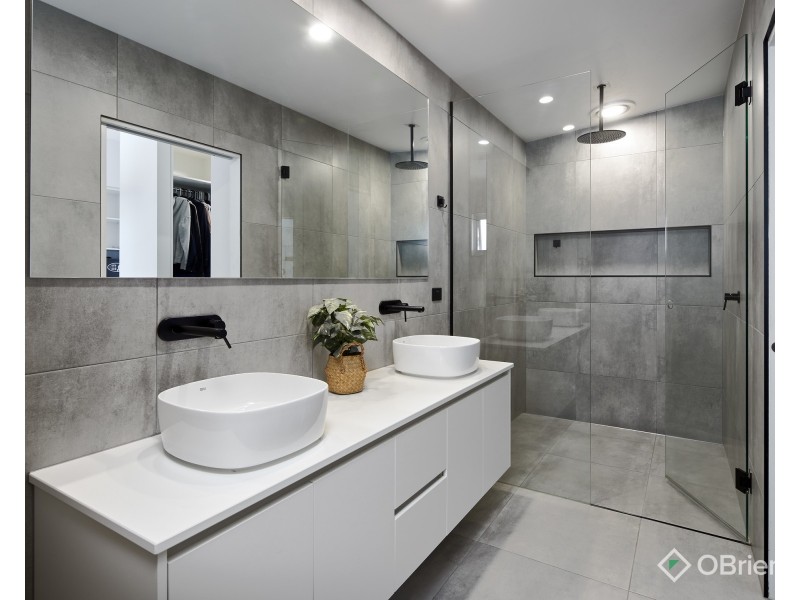 12 Hawkesburn Court, Warragul VIC 3820