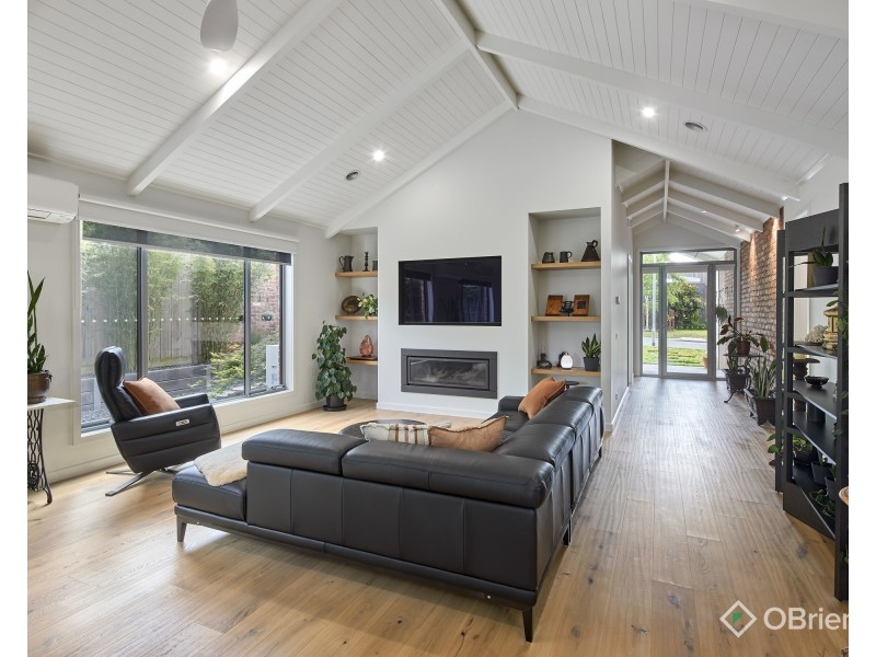 9 Eve Road, Warragul VIC 3820