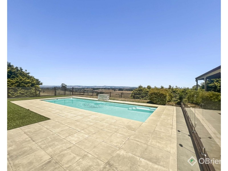 422 Brandy Creek Road, Warragul VIC 3820