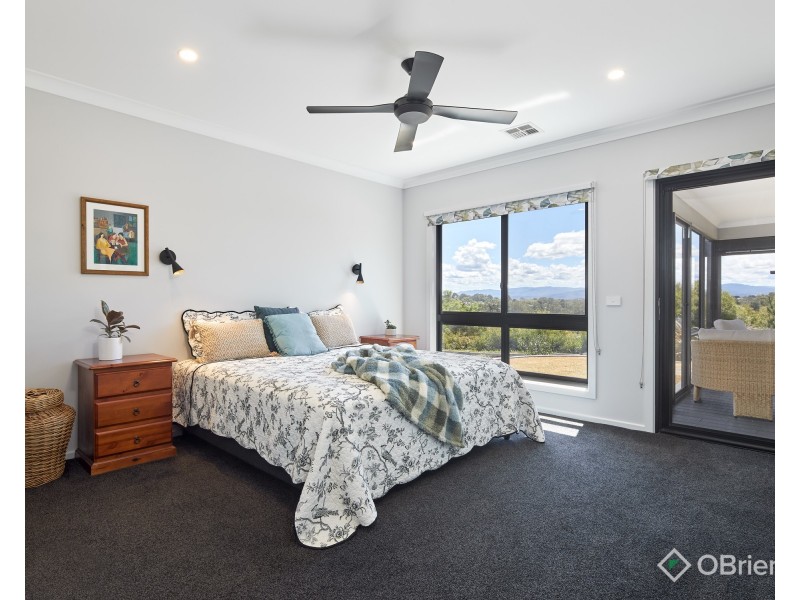 92 Bexley Boulevard, Drouin VIC 3818