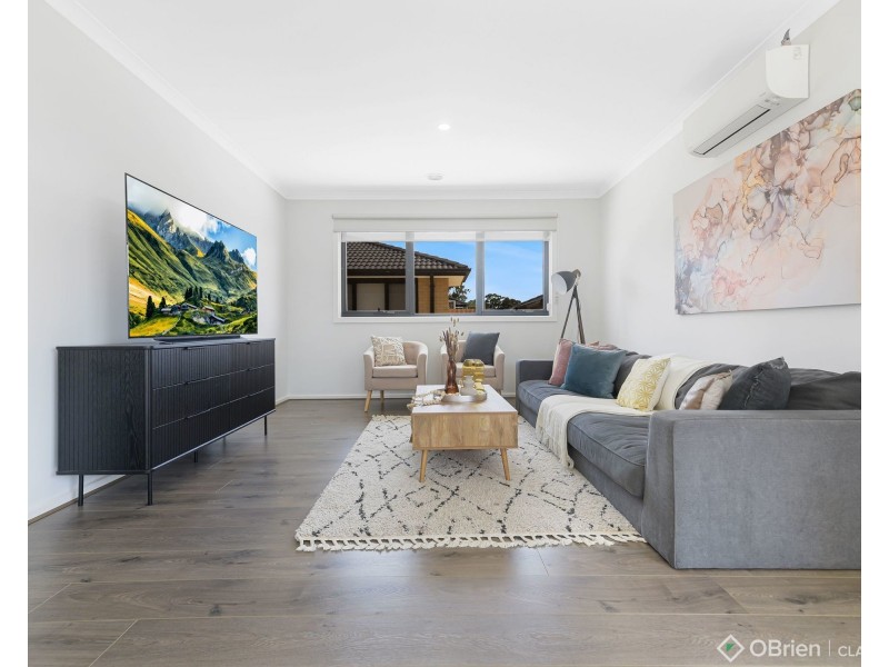 7/16 Mckindlay Street, Drouin VIC 3818