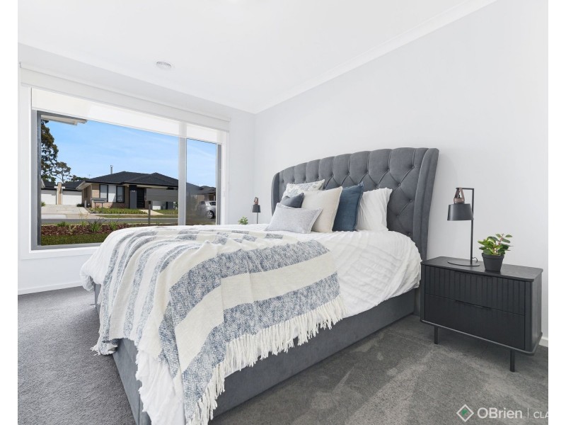 7/16 Mckindlay Street, Drouin VIC 3818