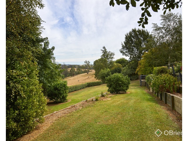 6 Burtonwood Court, Neerim South VIC 3831