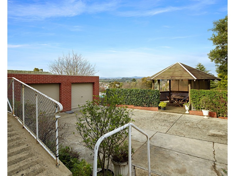 24 Clifford Street, Warragul VIC 3820