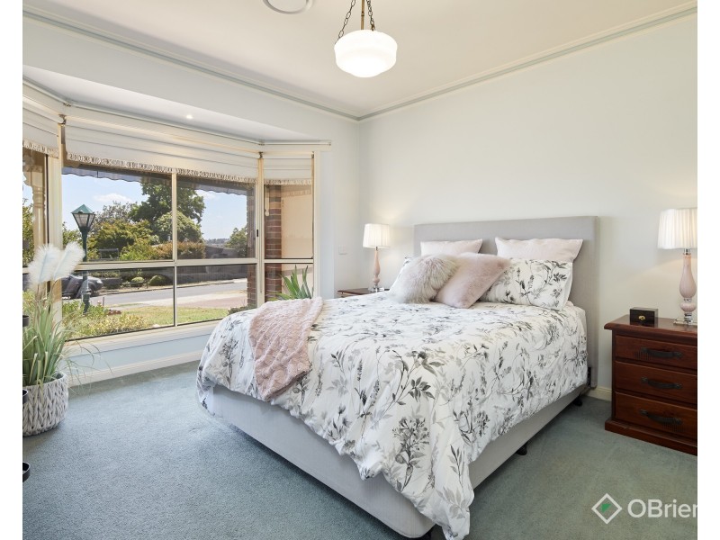 4 Wolff Street, Drouin VIC 3818