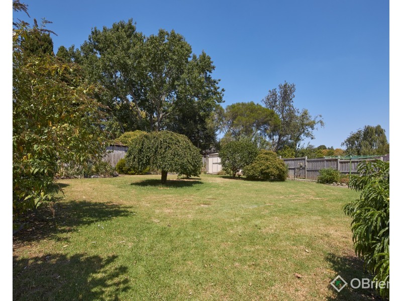 4 Wolff Street, Drouin VIC 3818