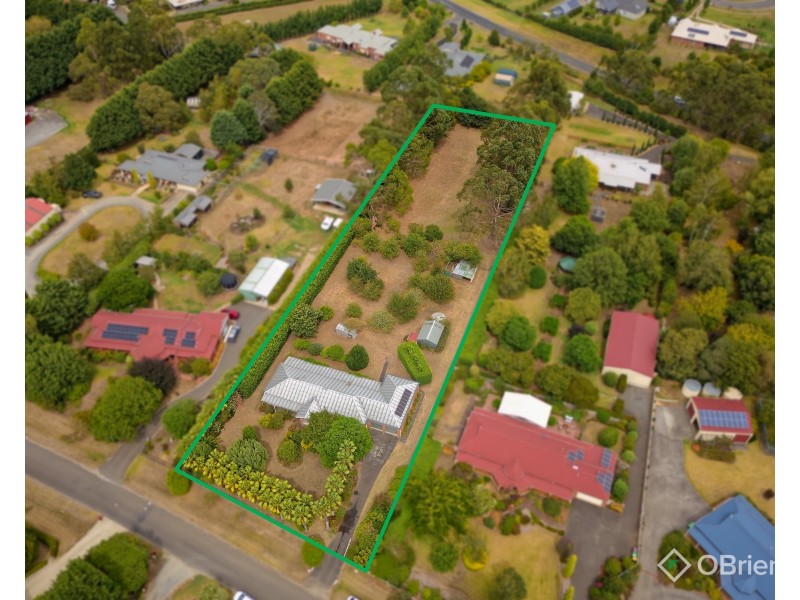 3 Pepperell Drive, Drouin VIC 3818