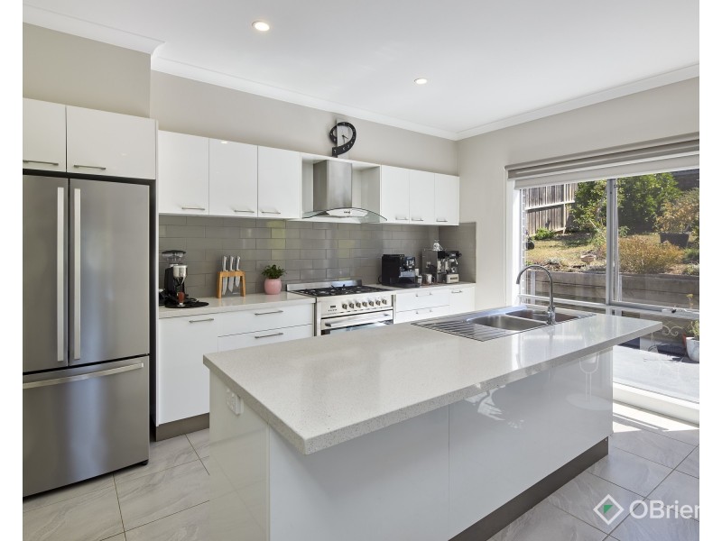 33 Cromie Drive, Warragul VIC 3820