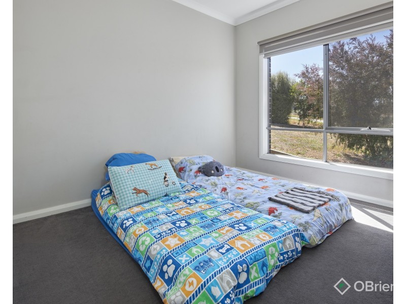 33 Cromie Drive, Warragul VIC 3820