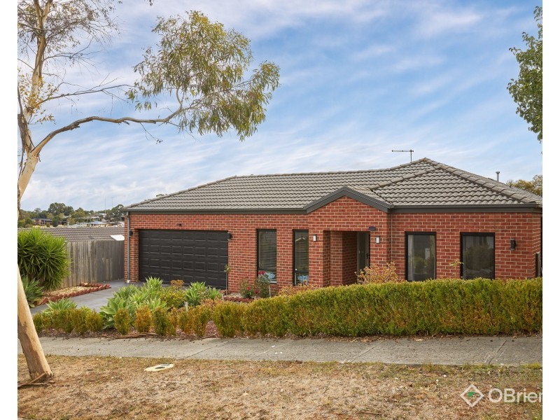 27 Skipton Street, Drouin VIC 3818