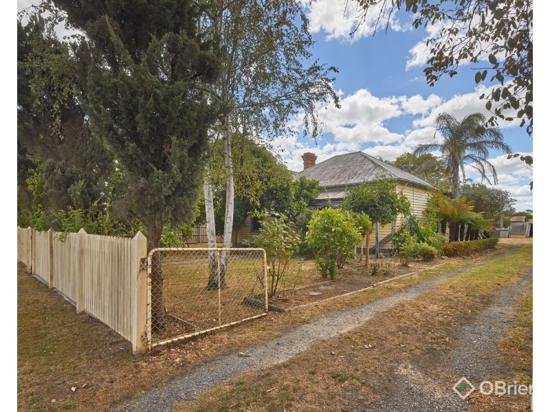 64 Waterloo Road, Yarragon VIC 3823