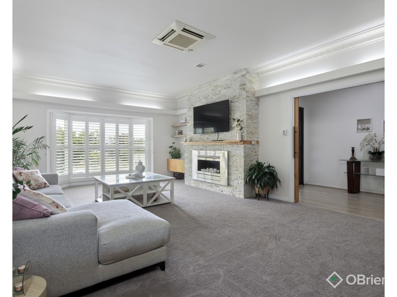 6 Wolff Street, Drouin VIC 3818