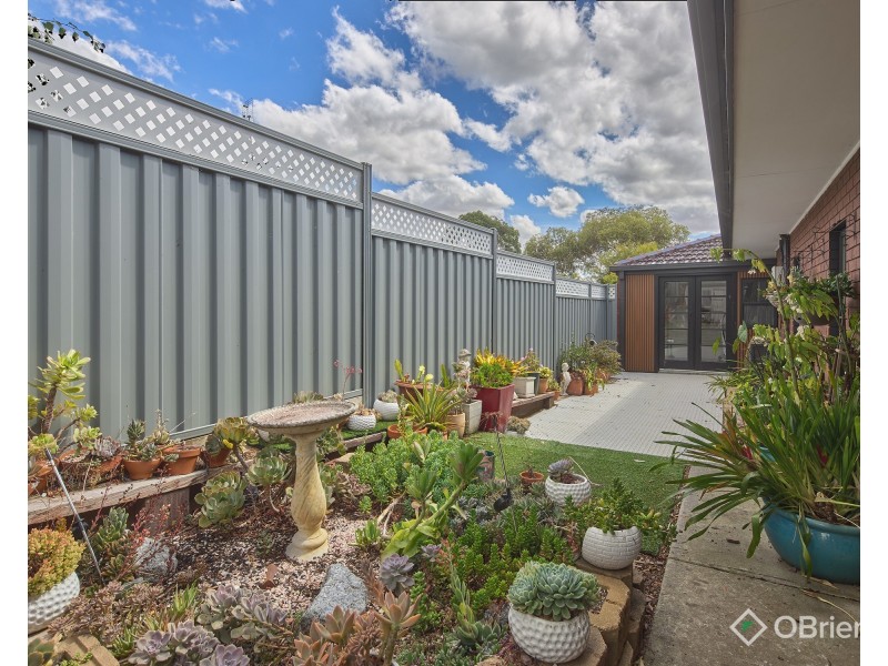 6 Wolff Street, Drouin VIC 3818