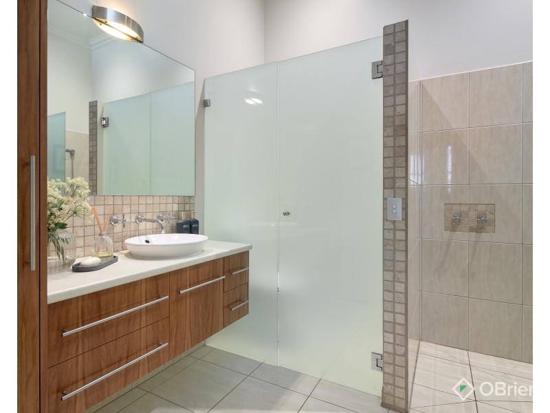 129 Victoria Street, Warragul VIC 3820