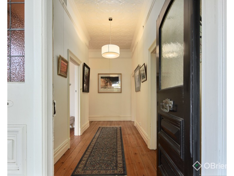 129 Victoria Street, Warragul VIC 3820