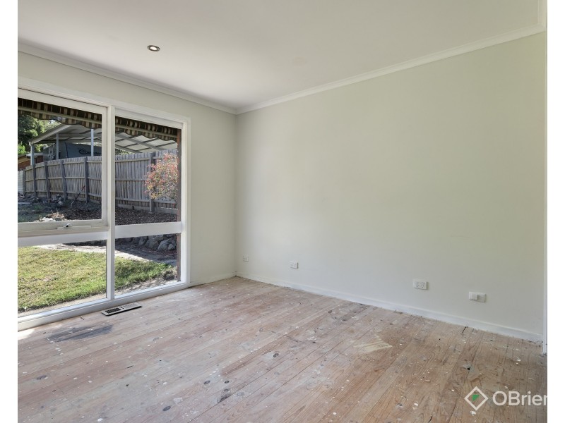 12 Jolley Road, Bunyip VIC 3815