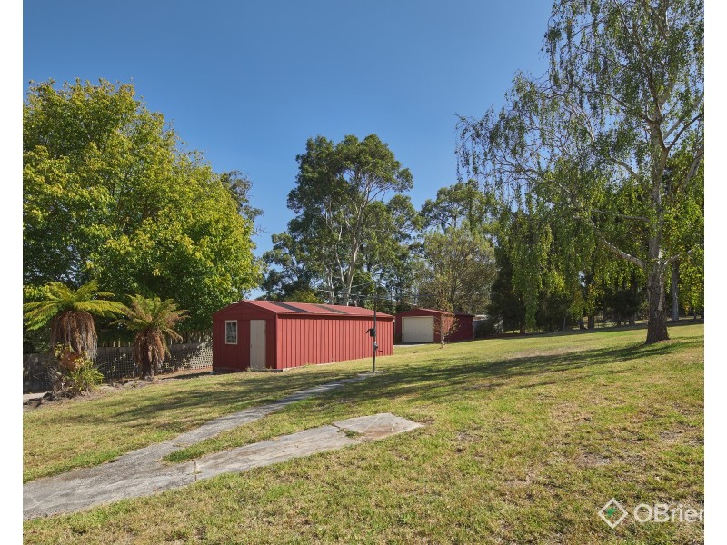 12 Jolley Road, Bunyip VIC 3815