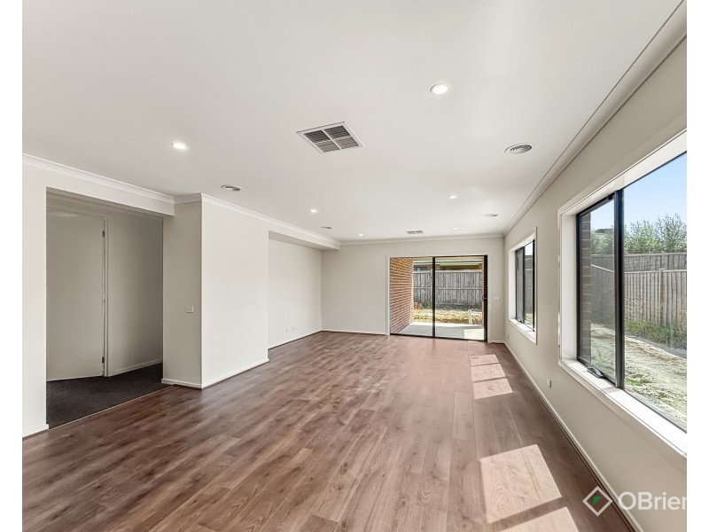 71 Crole Drive, Warragul VIC 3820