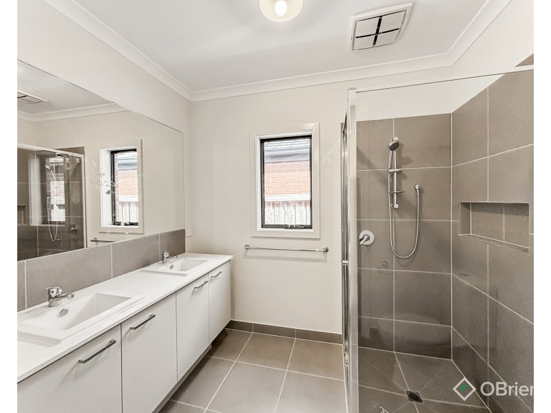 71 Crole Drive, Warragul VIC 3820