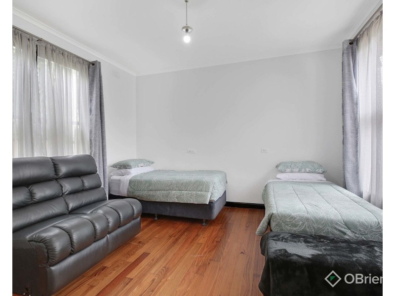 12 Highclere Street, Warragul VIC 3820