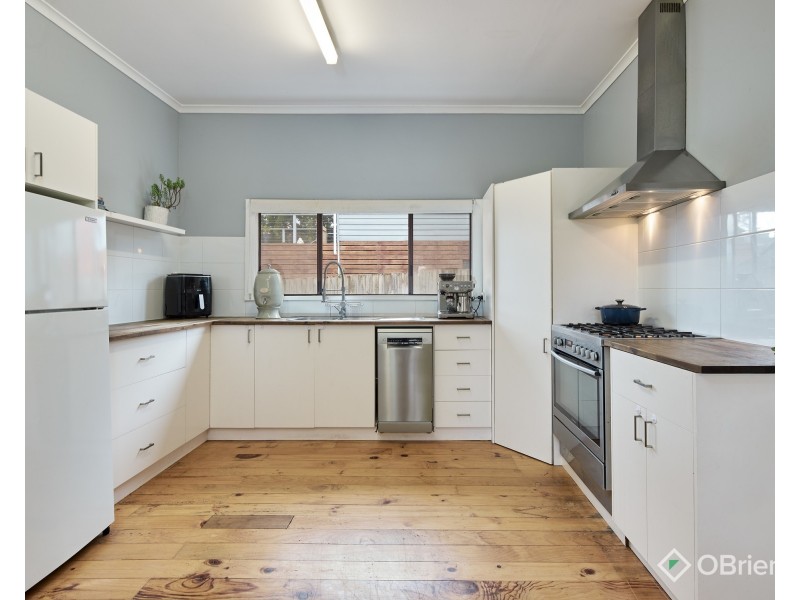 17 Alford Street, Warragul VIC 3820