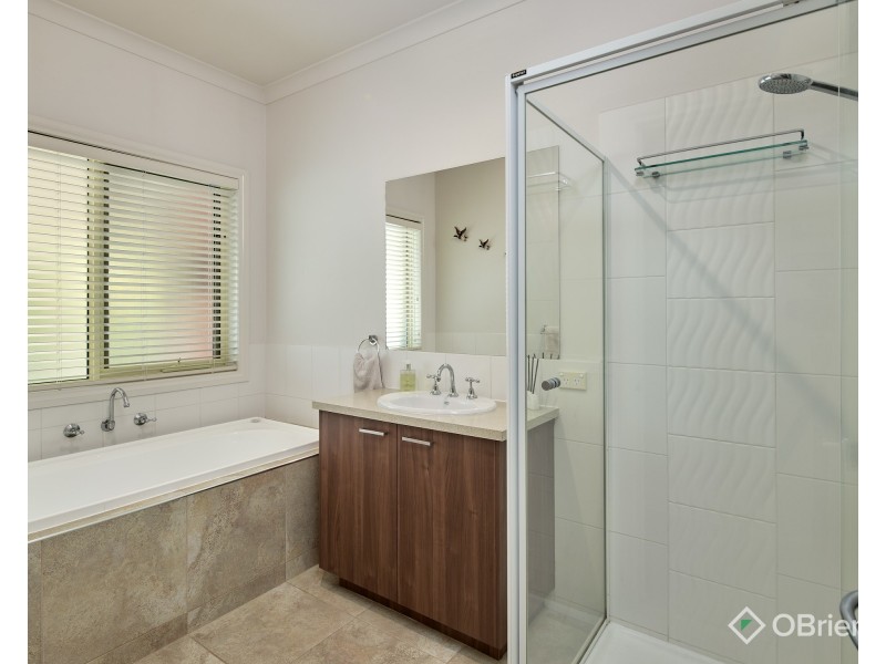 10C Arnup Crescent, Drouin VIC 3818