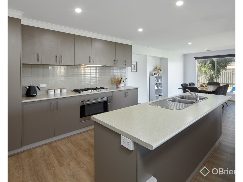 5 Sanctuary Court, Longwarry VIC 3816