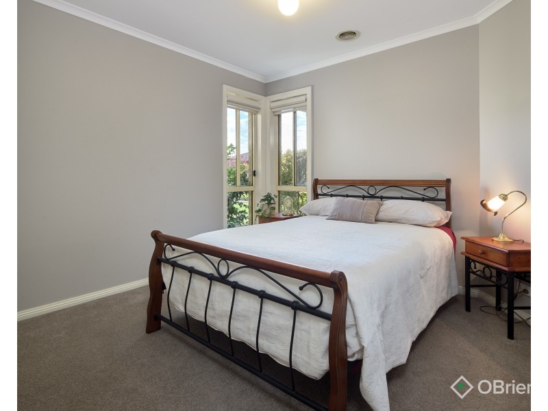 20 Lyndhurst Square, Drouin VIC 3818