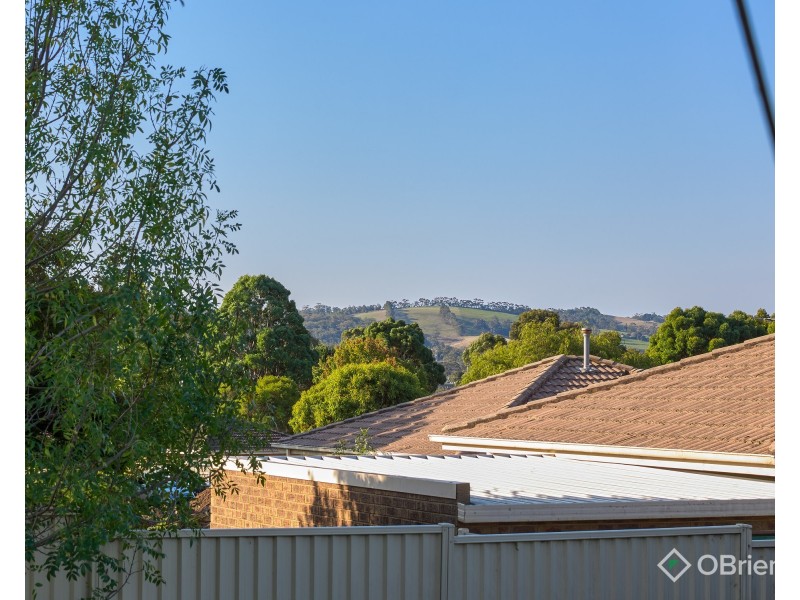 12 Bevan Court, Pakenham VIC 3810