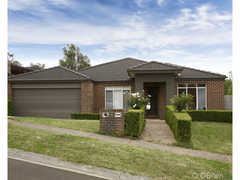 15 Toorongo Street, Drouin VIC 3818