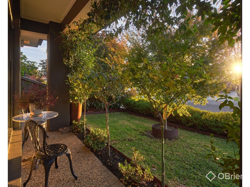 8 Cullen Street, Warragul VIC 3820