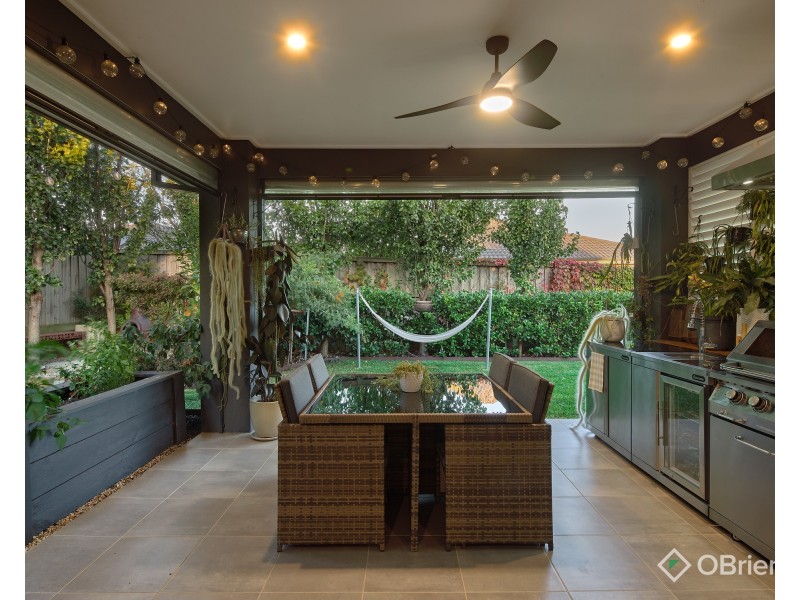 8 Cullen Street, Warragul VIC 3820