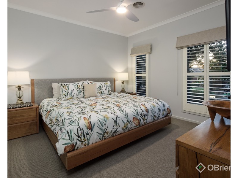 8 Cullen Street, Warragul VIC 3820