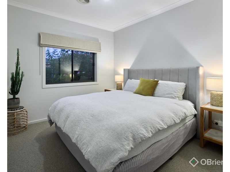 8 Cullen Street, Warragul VIC 3820