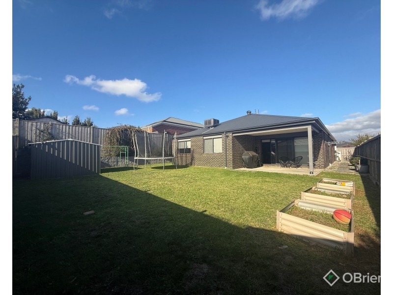 10 Buckland Drive, Warragul VIC 3820