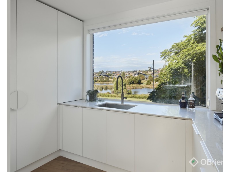 25 Sloane Square, Drouin VIC 3818