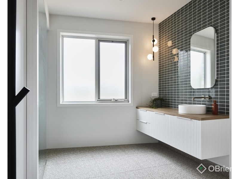 25 Sloane Square, Drouin VIC 3818