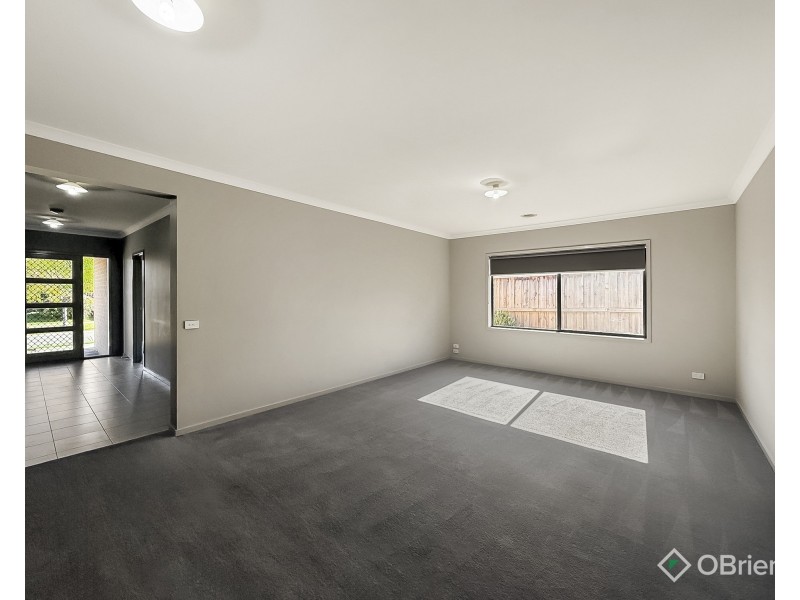 10 Skyline Drive, Warragul VIC 3820