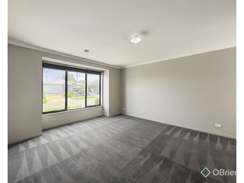 10 Skyline Drive, Warragul VIC 3820