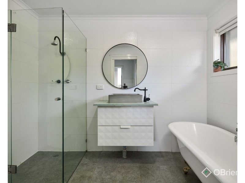 39 Biram Drive, Warragul VIC 3820