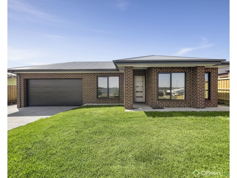 4 Evecta Street, Drouin VIC 3818