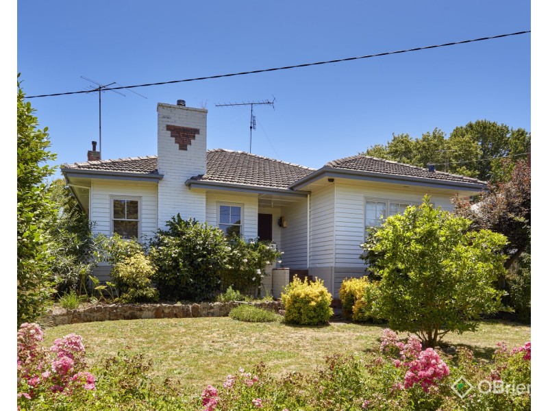 13 Windsor Avenue, Warragul VIC 3820