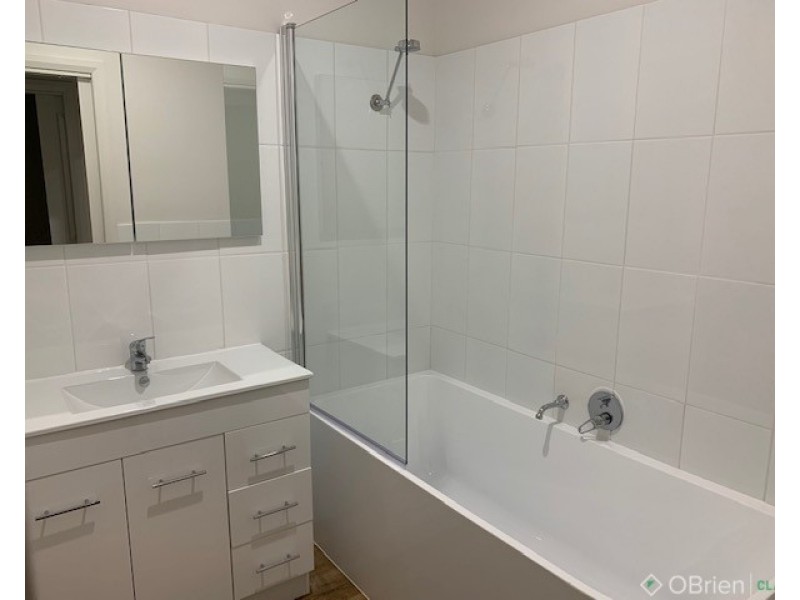 13 Windsor Avenue, Warragul VIC 3820