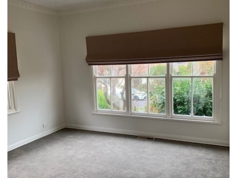 13 Windsor Avenue, Warragul VIC 3820